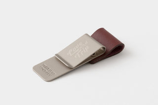 TRAVELER'S COMPANY - TRAVELER'S notebook Pen Holder (Love And Trip Red) - KOHEZI