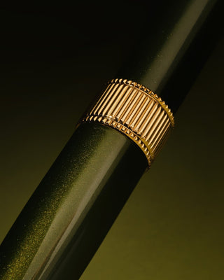 Ferris Wheel Press - The Joule Fountain Pen (Juniper Moss) - KOHEZI