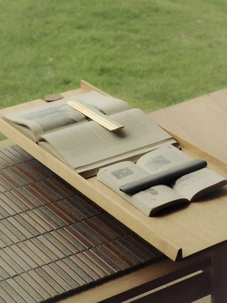 Henry Wilson - Book Weight - KOHEZI