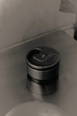 Henry Wilson - Oil Burner - Aluminium - KOHEZI