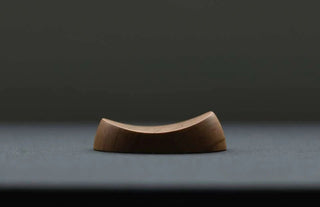 Kakimori - Pen Rest (Sakura Wood) - KOHEZI