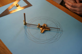 Makers Cabinet - Elipso - Ellipse Drawing Tool - KOHEZI