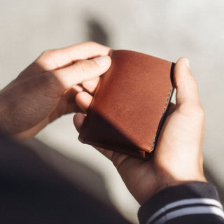 Wingback - Winston Wallet (Chestnut) - KOHEZI