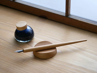 Kakimori - Pen Rest (Sakura Wood) - KOHEZI